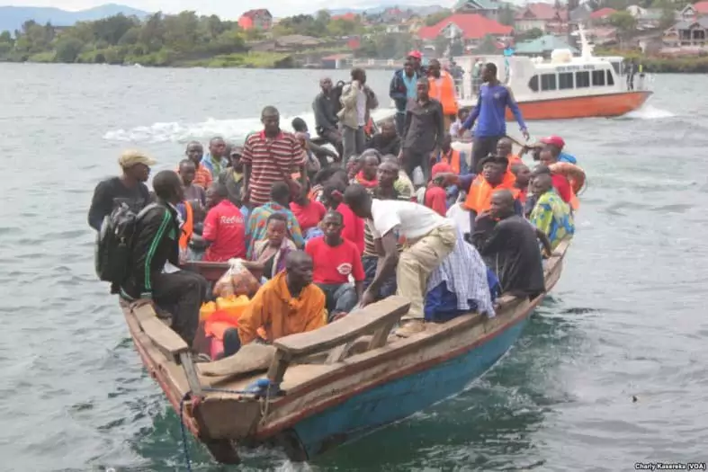 Deux   Hors-bords de la police maritime duRwanda sont aperçus sur les  eaux territoriales  de  RDC.