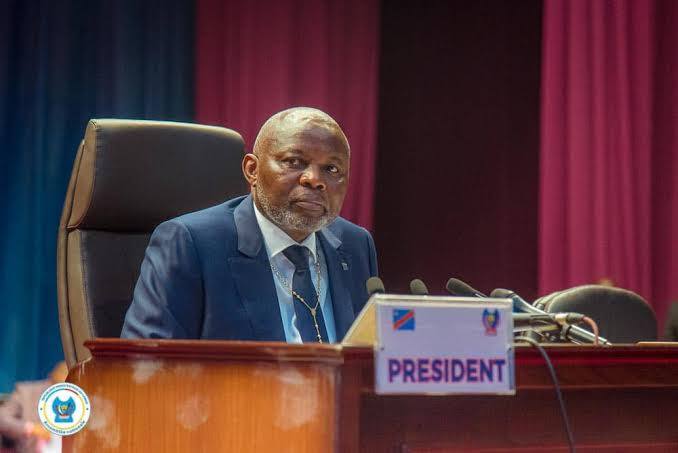 Faire bloc commun pour défendre la souveraineté  de la RDC , en mettant de côté  les intérêts politiques et ambitions personnelles ,  discours de Vital Kamerhe; président de l’assemblée nationale.