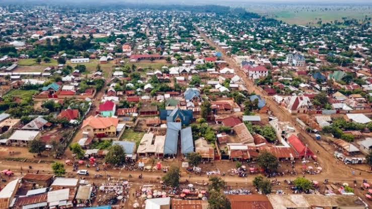 VITSHUMBI ALERTE : Arrestation inquiétante de 25 jeunes civils en fuite