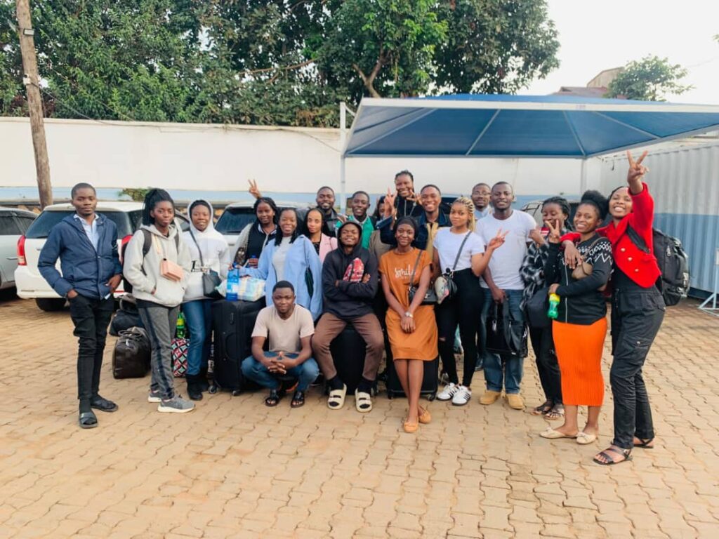 Une Vingtaine de jeunes de Bukavu sélectionnés pour une formation en entrepreneuriat social à Kampala par l’organisation SENTA