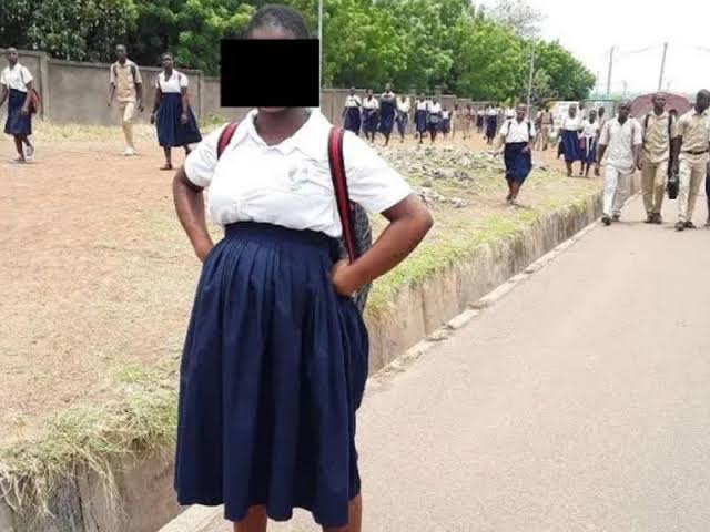RDC : Vives contestations autour de la note circulaire autorisant le maintien des filles enceintes à l’école