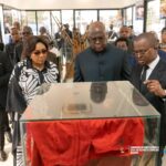 RDC : Lors de la cérémonie commémorative, Tshisekedi allume la flamme dans le mémorial du Genocost 