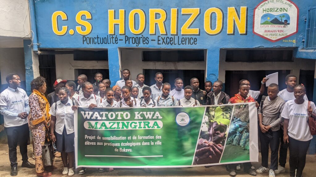 La LPDLE ASBL initie les élèves du Complexe Scolaire Horizon au projet “Watoto Kwa Mazingira